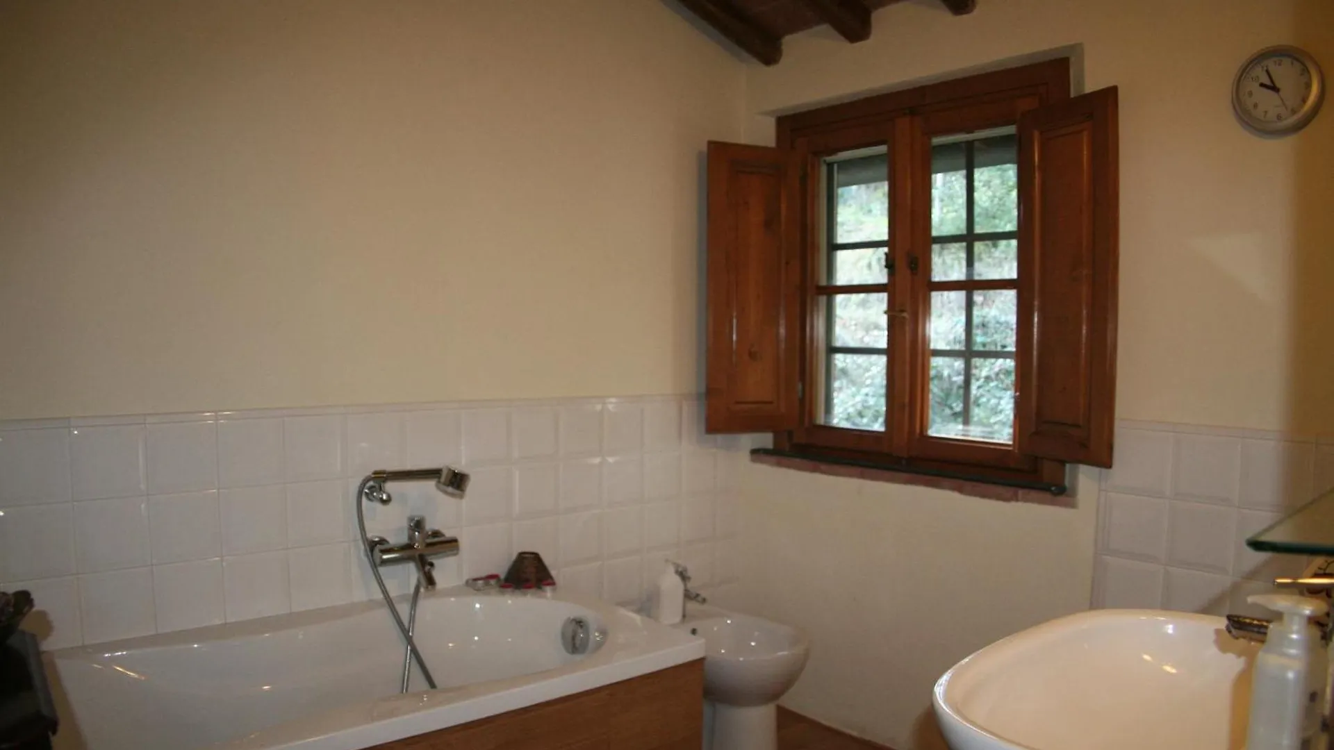 Casa Di Campagna In Toscana Lucca